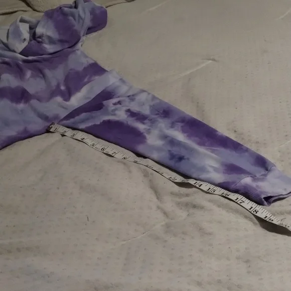 Refuge by Charlotte Russe tie dye sweatsuit - Picture 4 of 10